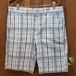Men's Apt. 9 Size 32 shorts